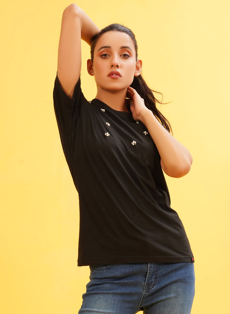 T - SHIRT